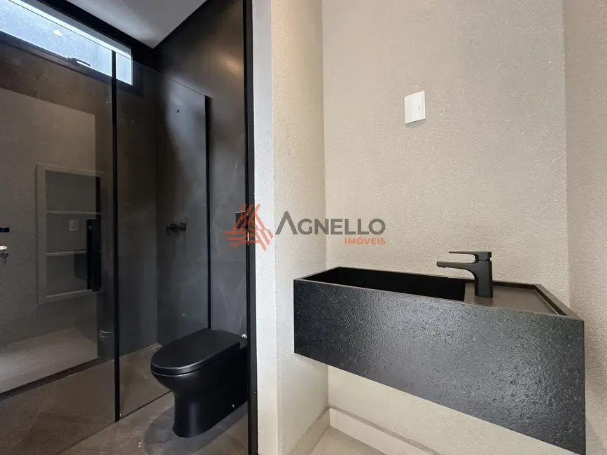 Casa com 3 quartos à venda, 199m2 em Jardim Santa Lúcia, Franca - SP - imagem 4 Foto 4 de Casa com 3 quartos à venda, 199m2 em Jardim Santa Lúcia, Franca - SP