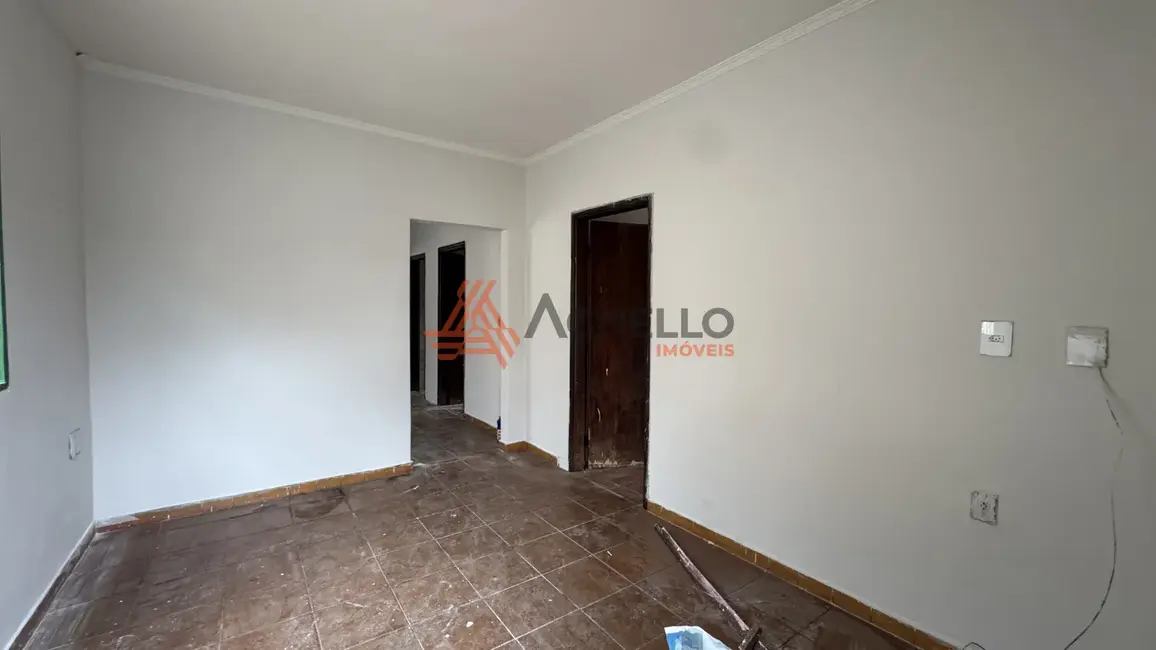 Foto 3 de Casa com 3 quartos à venda, 91m2 em City Petrópolis, Franca - SP