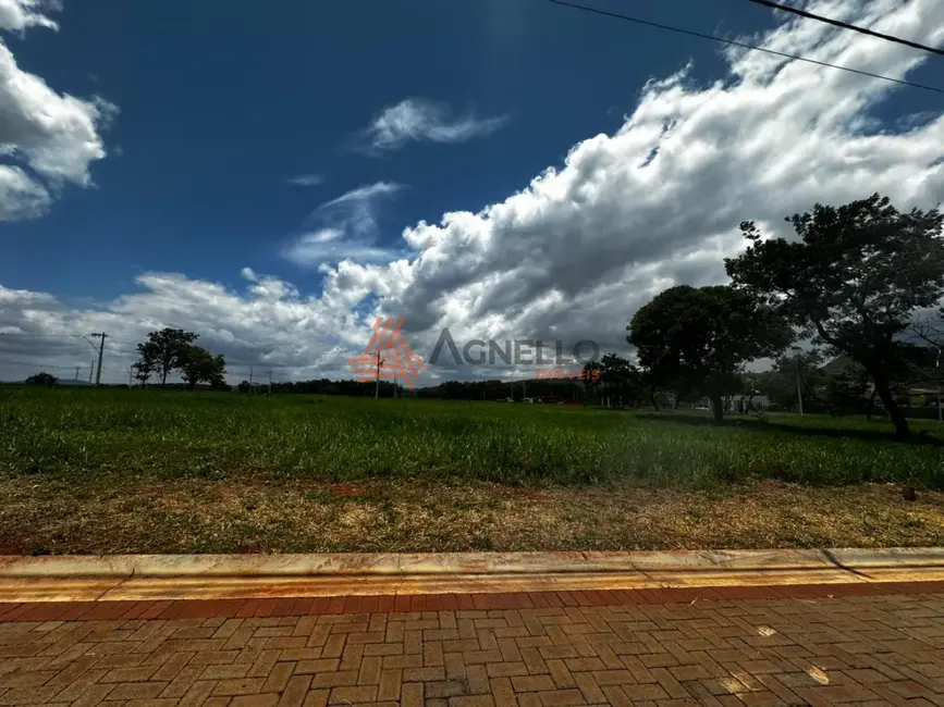 Terreno / Lote à venda, 360m2 em Rifaina - SP - imagem 1 Foto 1 de Terreno / Lote à venda, 360m2 em Rifaina - SP