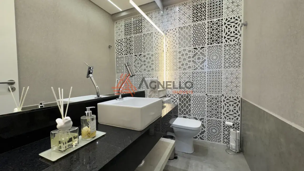 Apartamento com 3 quartos à venda, 127m2 em Centro, Franca - SP - imagem 6 Foto 6 de Apartamento com 3 quartos à venda, 127m2 em Centro, Franca - SP