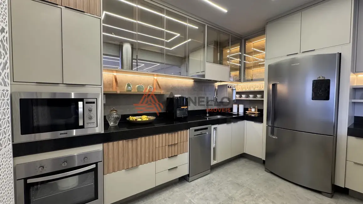 Apartamento com 3 quartos à venda, 127m2 em Centro, Franca - SP - imagem 2 Foto 2 de Apartamento com 3 quartos à venda, 127m2 em Centro, Franca - SP