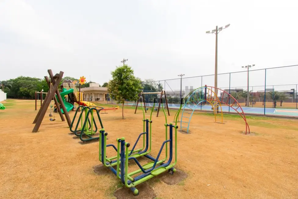 Foto 3 de Casa de Condomínio com 4 quartos à venda, 362m2 em Villaggio Di Firenze, Franca - SP