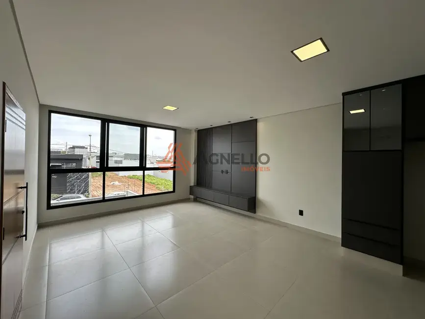 Foto 1 de Apartamento com 2 quartos à venda, 98m2 em Franca - SP