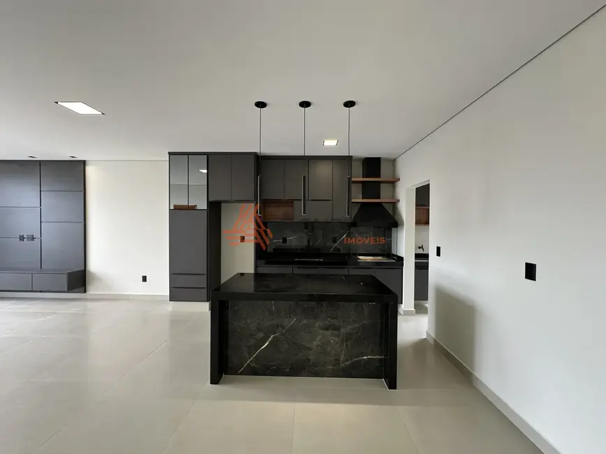 Foto 3 de Apartamento com 2 quartos à venda, 98m2 em Franca - SP