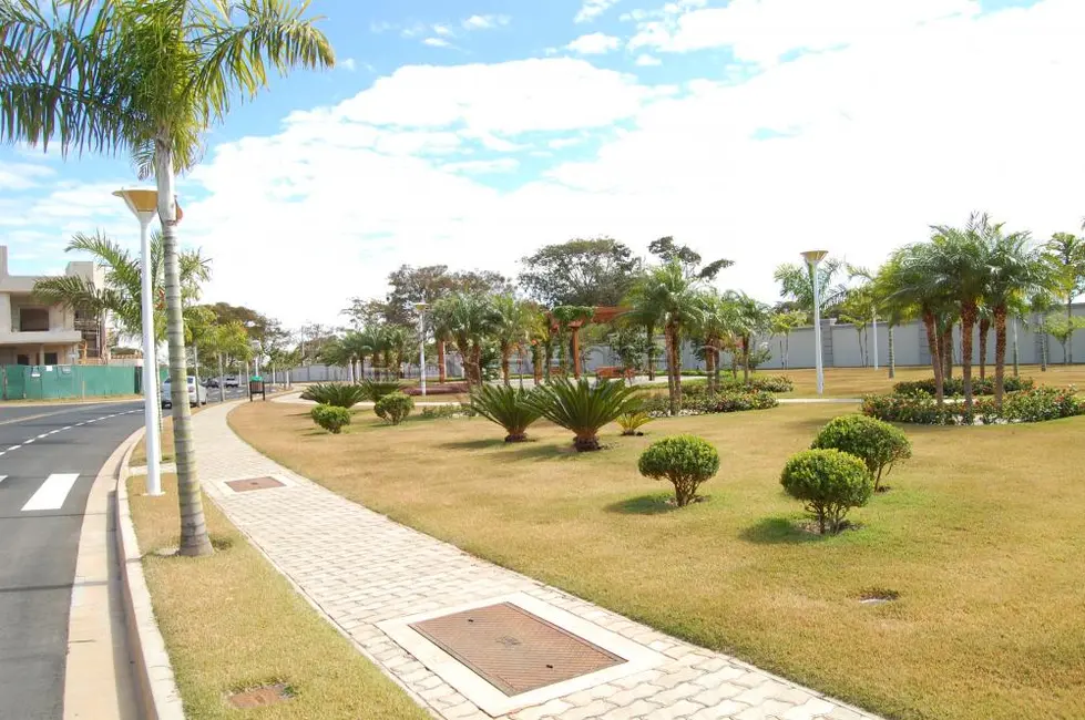 Foto 3 de Casa de Condomínio com 4 quartos à venda, 275m2 em Residencial Olivito, Franca - SP