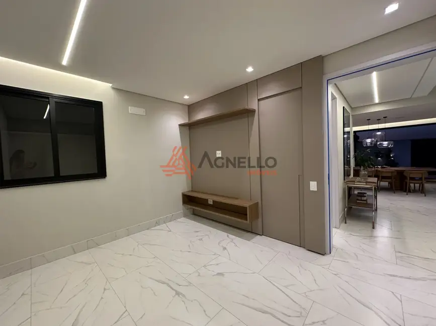 Foto 5 de Casa de Condomínio com 4 quartos à venda, 275m2 em Residencial Olivito, Franca - SP