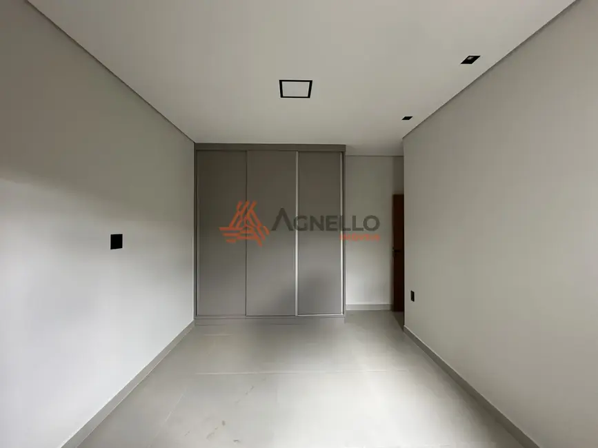 Foto 5 de Apartamento com 3 quartos à venda, 100m2 em Jardim Piratininga, Franca - SP