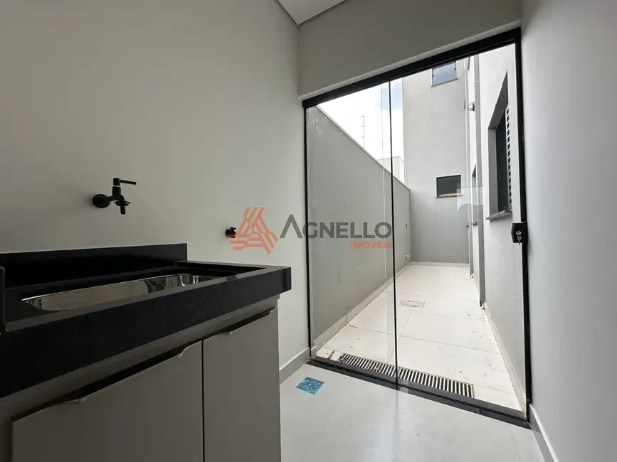 Apartamento com 3 quartos à venda, 100m2 em Jardim Piratininga, Franca - SP - imagem 5 Foto 5 de Apartamento com 3 quartos à venda, 100m2 em Jardim Piratininga, Franca - SP