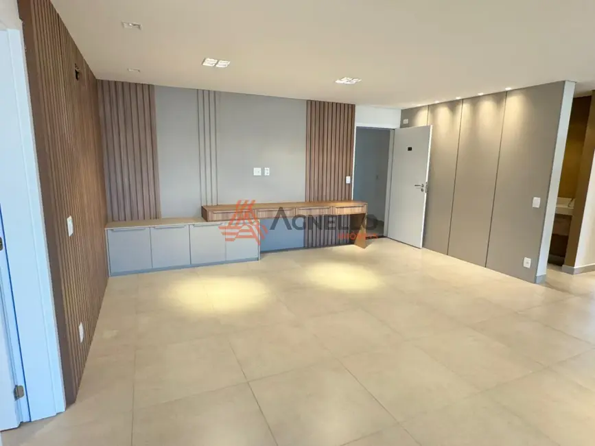 Foto 2 de Apartamento com 3 quartos à venda, 180m2 em Centro, Franca - SP