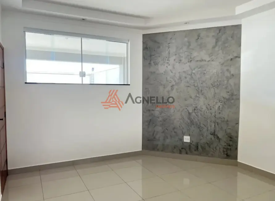 Foto 2 de Apartamento com 2 quartos à venda, 75m2 em Jardim Santa Lúcia, Franca - SP