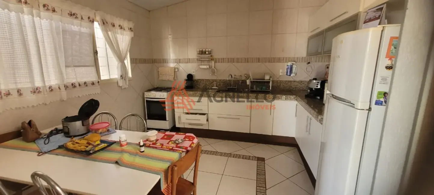 Foto 3 de Casa com 2 quartos à venda, 83m2 em São Joaquim, Franca - SP