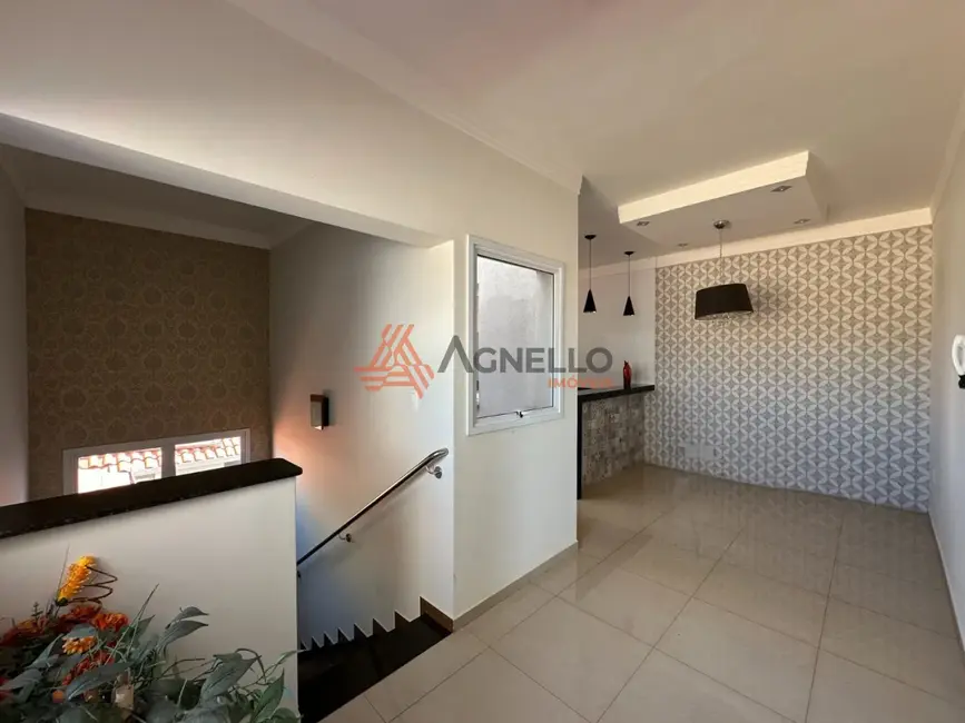 Foto 3 de Casa com 3 quartos à venda, 250m2 em Jardim Redentor, Franca - SP