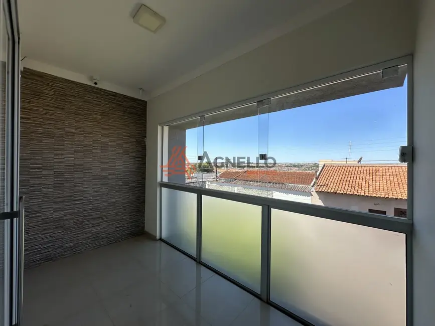 Casa com 3 quartos à venda, 250m2 em Jardim Redentor, Franca - SP - imagem 2 Foto 2 de Casa com 3 quartos à venda, 250m2 em Jardim Redentor, Franca - SP