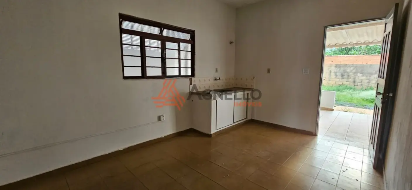 Foto 3 de Casa com 2 quartos à venda, 100m2 em Prolongamento Jardim Lima, Franca - SP