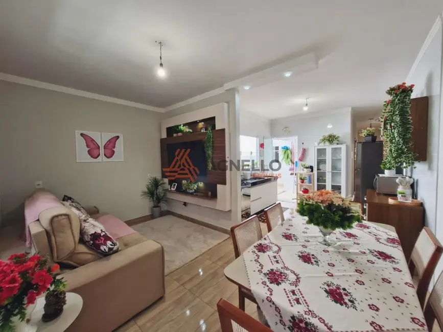 Foto 2 de Casa com 2 quartos à venda, 97m2 em Jardim Pulicano, Franca - SP