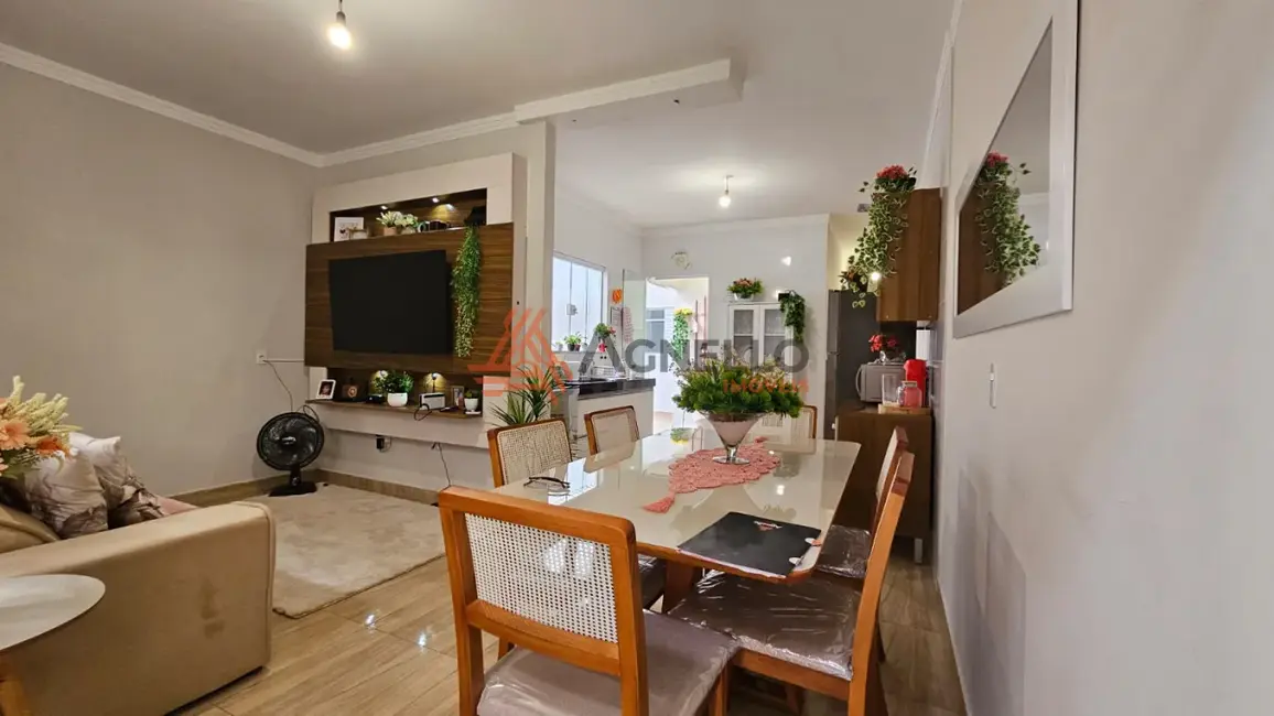 Foto 2 de Casa com 2 quartos à venda, 97m2 em Jardim Pulicano, Franca - SP