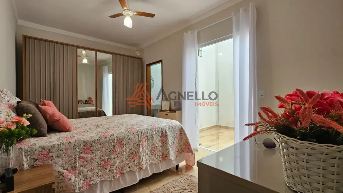 Foto 5 de Casa com 2 quartos à venda, 97m2 em Jardim Pulicano, Franca - SP
