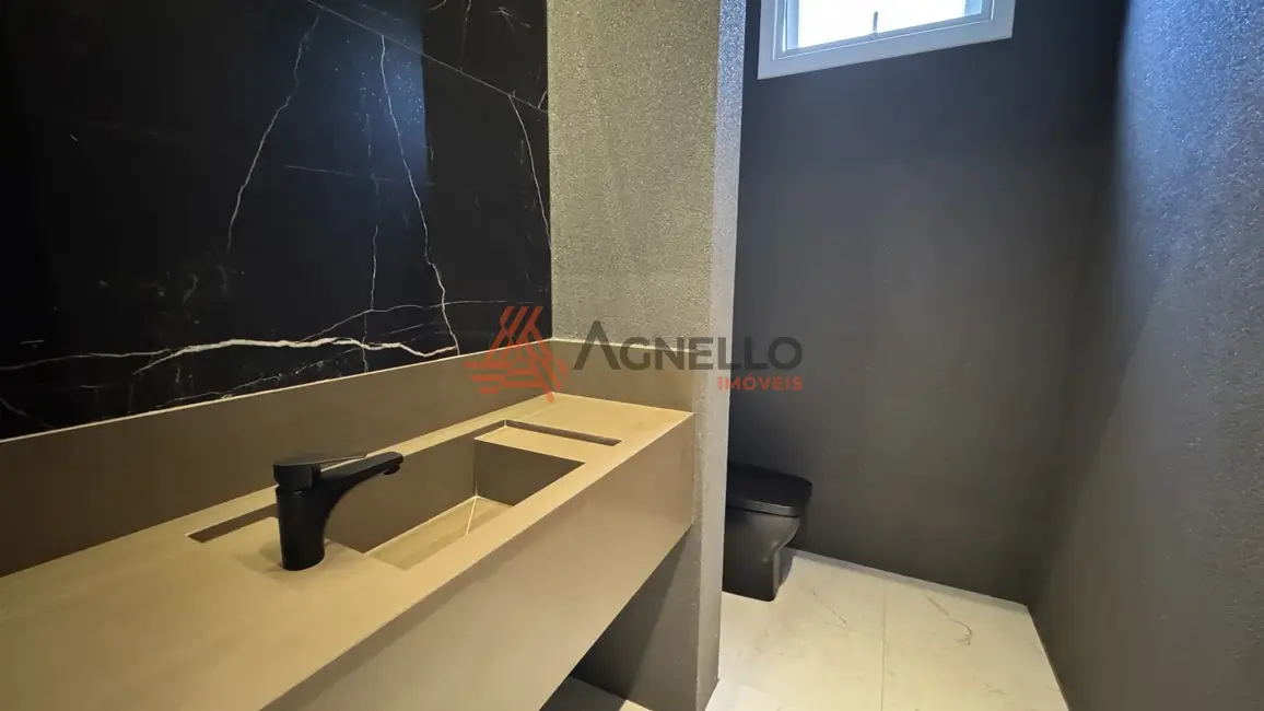 Foto 2 de Casa de Condomínio com 4 quartos à venda, 319m2 em Village Santa Georgina, Franca - SP