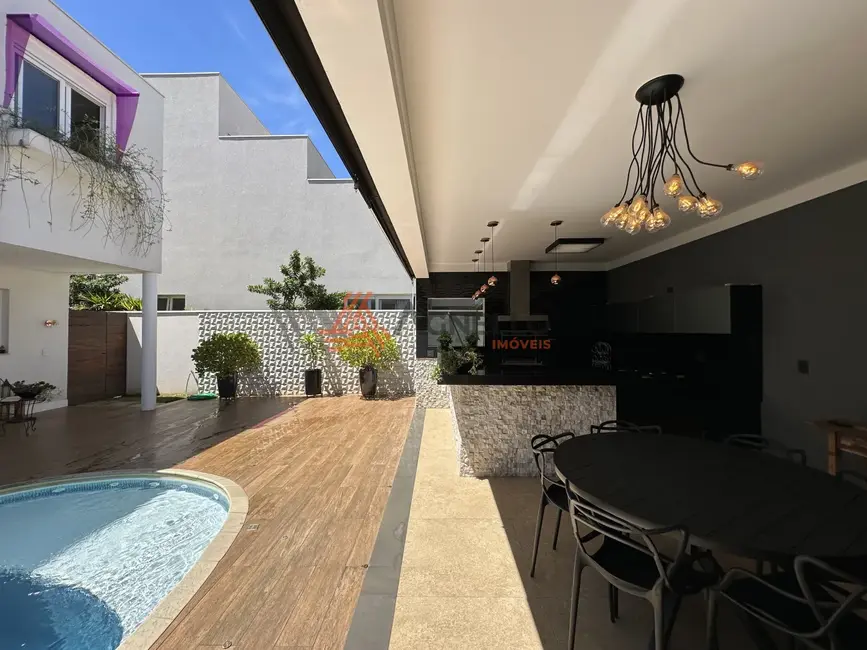 Foto 3 de Casa de Condomínio com 3 quartos à venda, 288m2 em Villa Toscana, Franca - SP