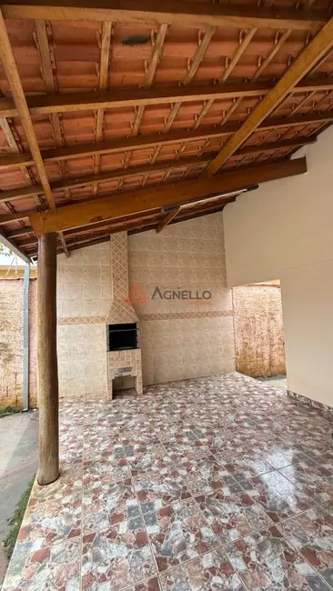 Foto 1 de Casa com 2 quartos à venda, 163m2 em Vila Santa Rita, Franca - SP