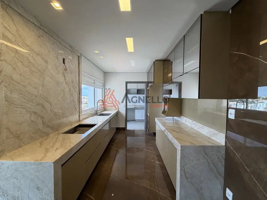 Foto 4 de Apartamento com 3 quartos à venda, 185m2 em São José, Franca - SP