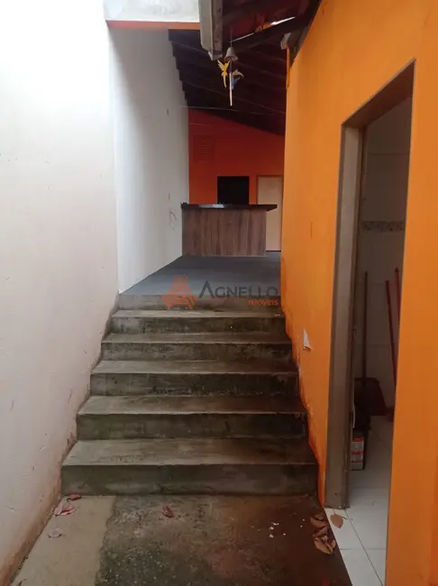 Foto 3 de Casa com 3 quartos à venda, 200m2 em Jardim Consolação, Franca - SP