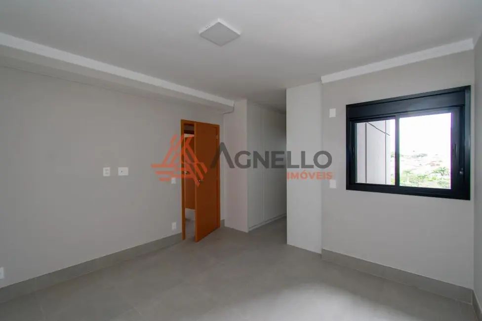 Foto 9 de Apartamento com 3 quartos à venda, 263m2 em São José, Franca - SP