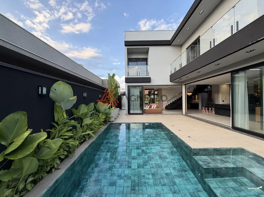 Foto 1 de Casa de Condomínio com 3 quartos à venda, 270m2 em Residencial Villa da Mata, Franca - SP