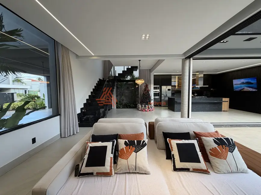 Foto 4 de Casa de Condomínio com 3 quartos à venda, 270m2 em Residencial Villa da Mata, Franca - SP