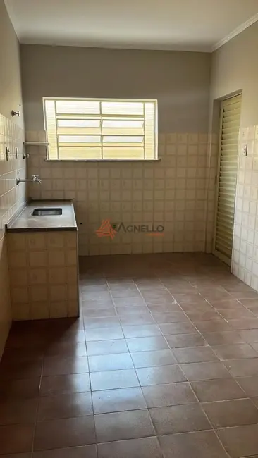 Foto 7 de Casa com 2 quartos à venda, 154m2 em Jardim Francano, Franca - SP