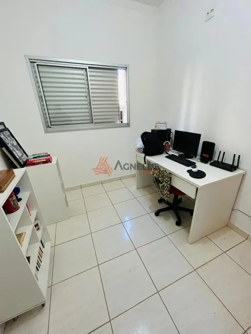 Apartamento com 3 quartos à venda, 105m2 em Residencial Amazonas, Franca - SP - imagem 8 Foto 8 de Apartamento com 3 quartos à venda, 105m2 em Residencial Amazonas, Franca - SP