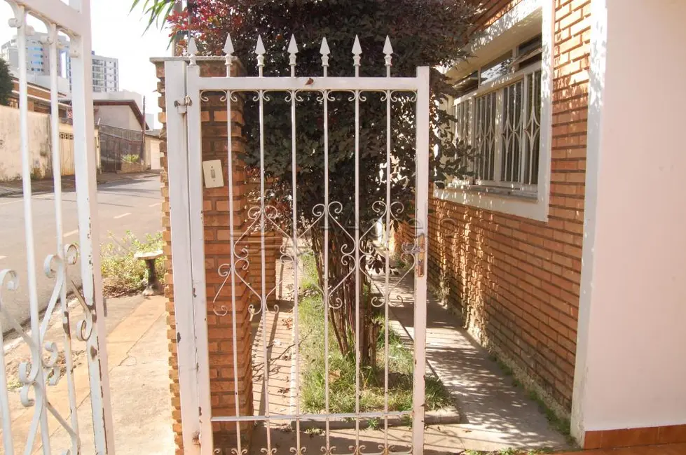 Casa com 3 quartos à venda, 114m2 em Jardim Consolação, Franca - SP - imagem 3 Foto 3 de Casa com 3 quartos à venda, 114m2 em Jardim Consolação, Franca - SP