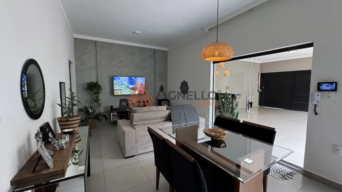 Casa com 2 quartos à venda, 136m2 em Esplanada Primo Meneghetti II, Franca - SP - imagem 4 Foto 4 de Casa com 2 quartos à venda, 136m2 em Esplanada Primo Meneghetti II, Franca - SP