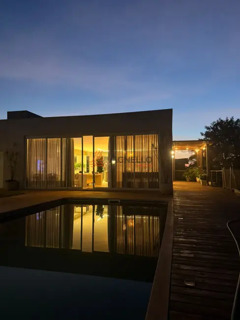 Foto 4 de Casa de Condomínio com 3 quartos para alugar, 420m2 em Cristais Paulista - SP