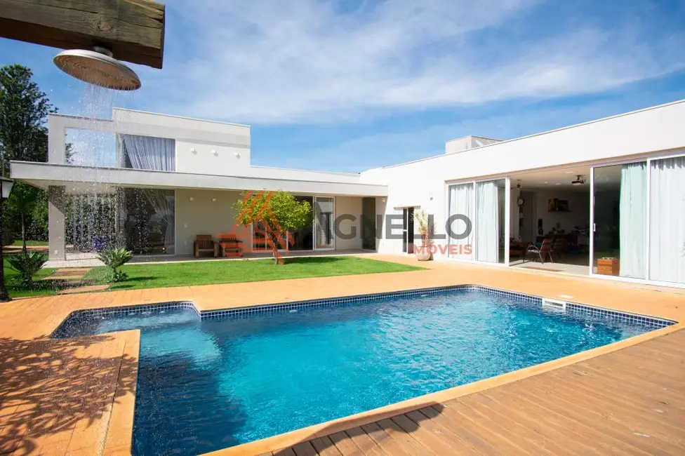 Foto 1 de Casa de Condomínio com 3 quartos para alugar, 420m2 em Cristais Paulista - SP