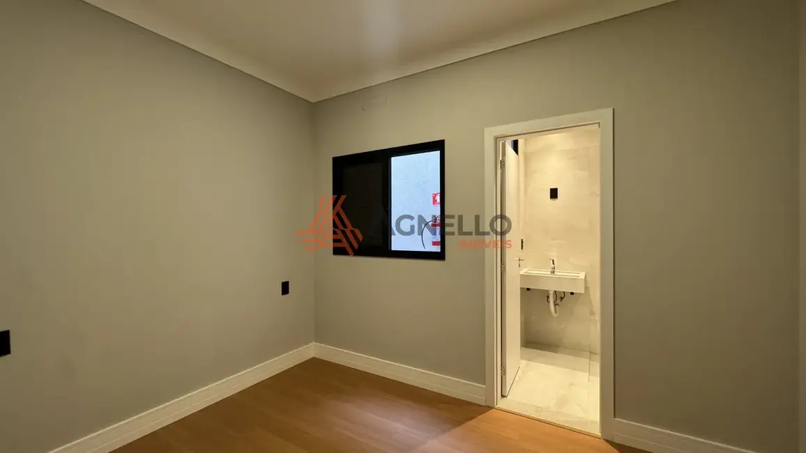 Foto 4 de Apartamento com 3 quartos à venda, 127m2 em Jardim São Vicente, Franca - SP