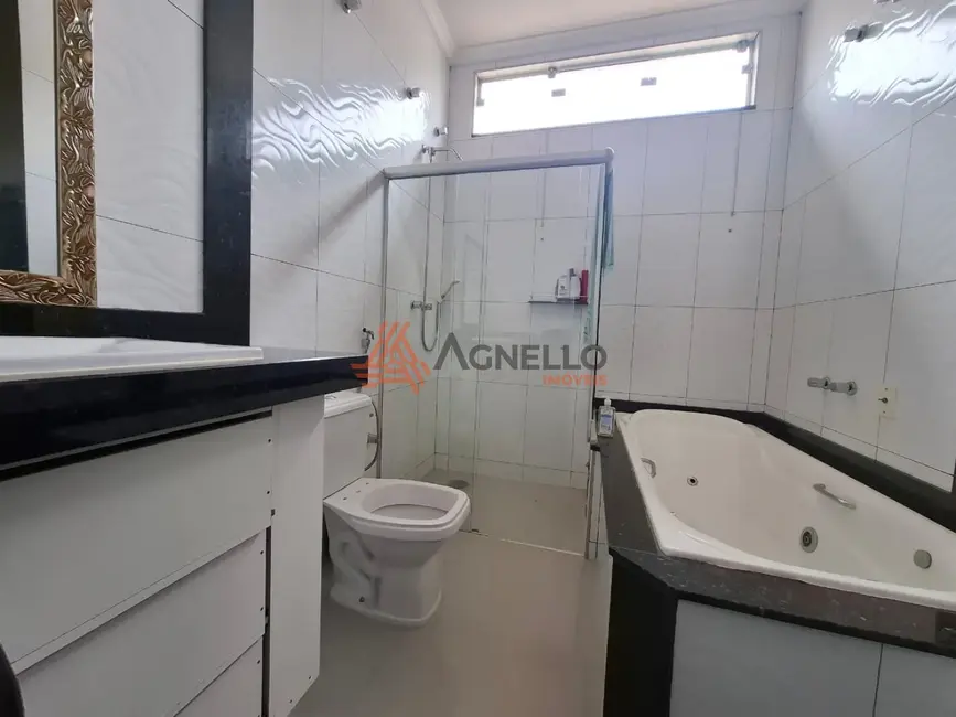 Foto 7 de Casa com 3 quartos à venda, 180m2 em Jardim Elisa, Franca - SP