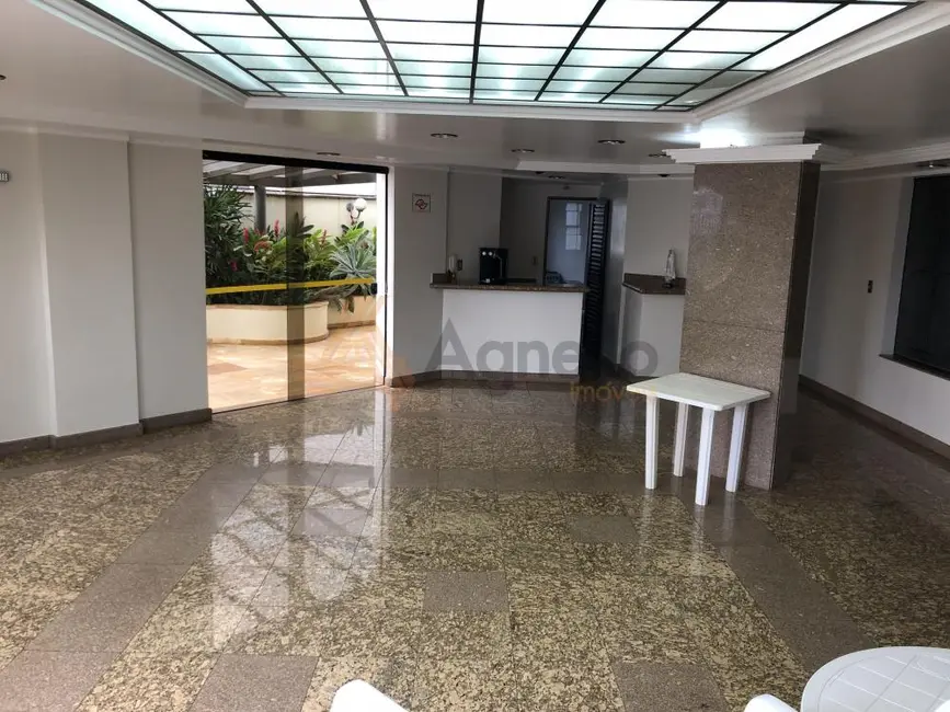 Apartamento com 4 quartos à venda, 258m2 em Centro, Franca - SP - imagem 3 Foto 3 de Apartamento com 4 quartos à venda, 258m2 em Centro, Franca - SP