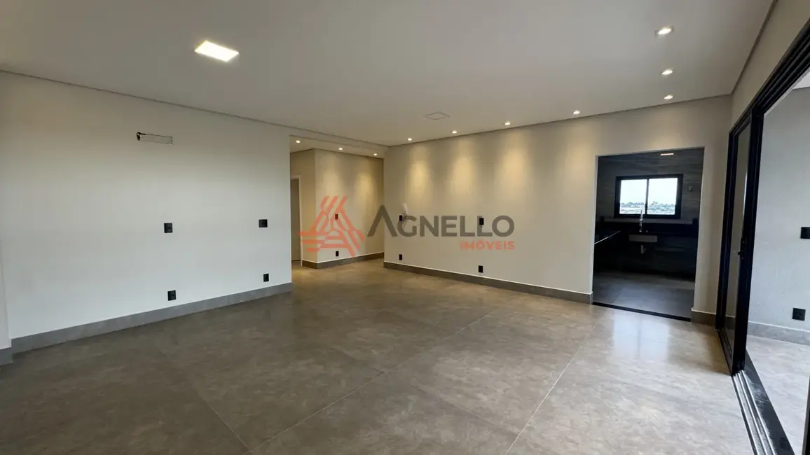 Foto 1 de Apartamento com 3 quartos à venda, 125m2 em Residencial Paraíso, Franca - SP