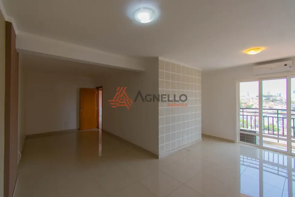 Foto 1 de Apartamento com 3 quartos à venda, 130m2 em São José, Franca - SP