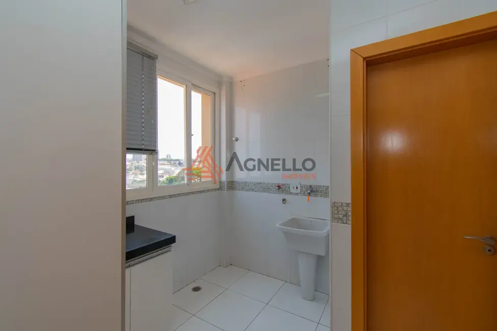 Foto 7 de Apartamento com 3 quartos à venda, 130m2 em São José, Franca - SP