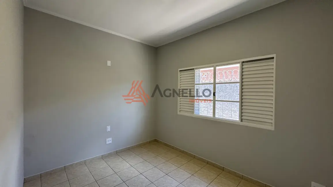 Foto 6 de Casa com 3 quartos à venda, 205m2 em Parque dos Lima, Franca - SP