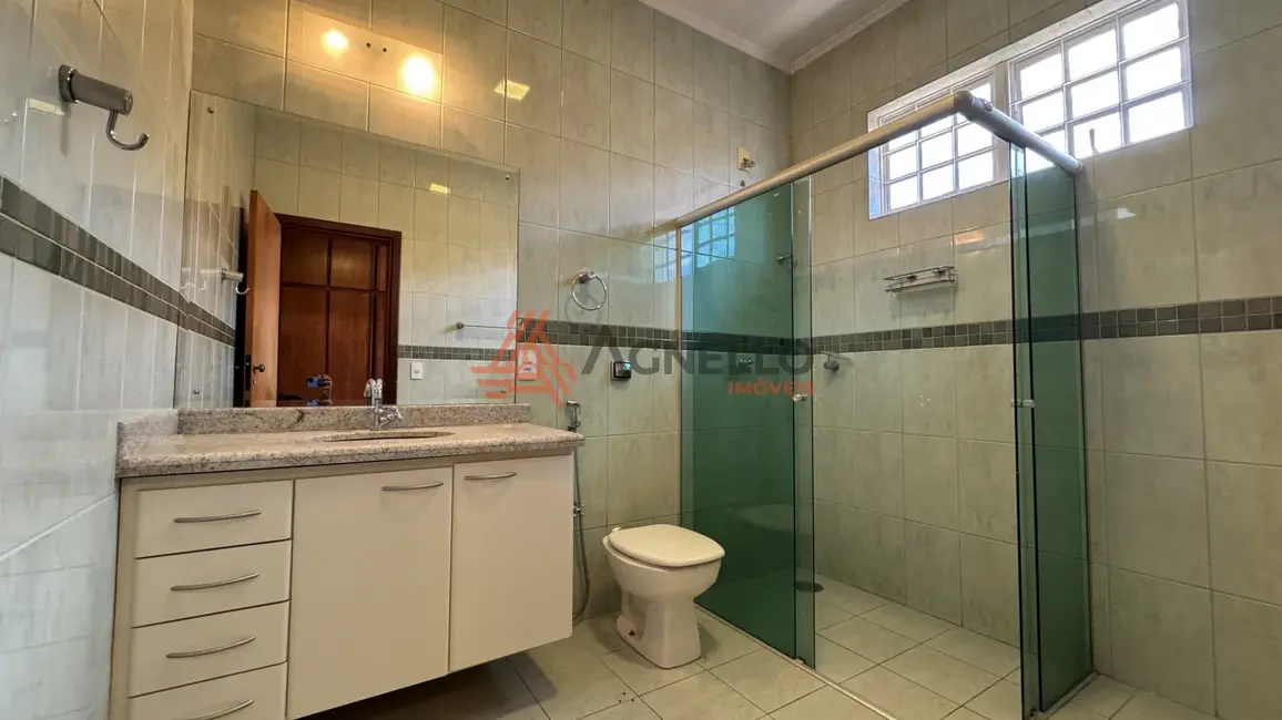 Foto 5 de Casa com 3 quartos à venda, 205m2 em Parque dos Lima, Franca - SP