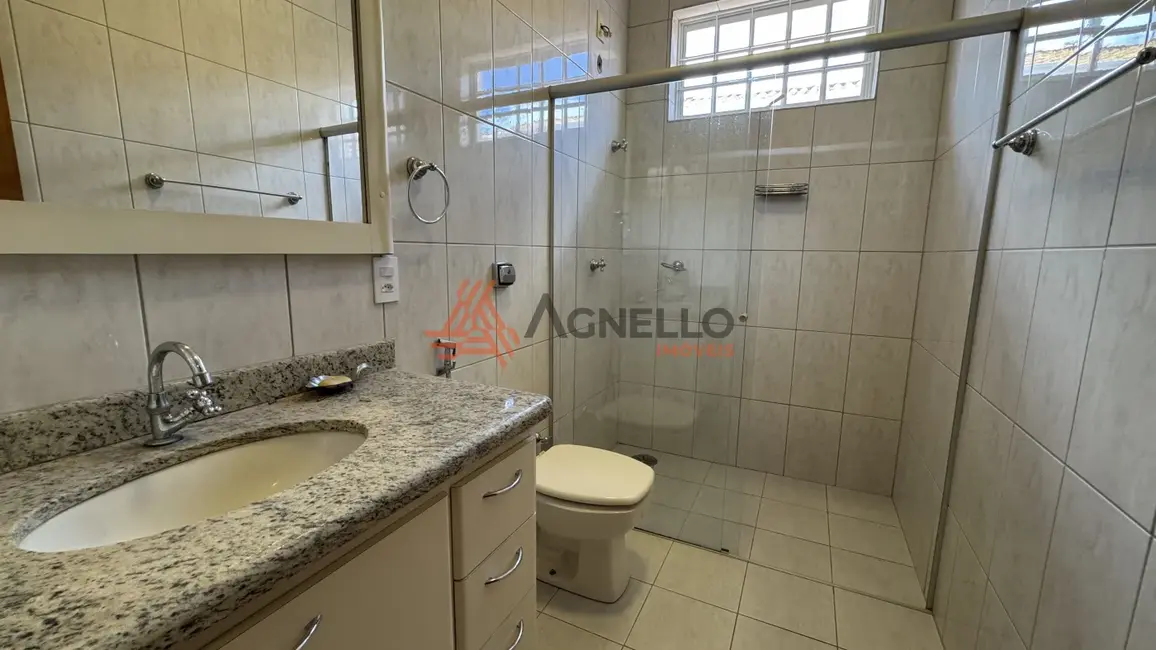 Foto 7 de Casa com 3 quartos à venda, 205m2 em Parque dos Lima, Franca - SP