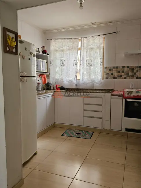 Foto 6 de Casa com 3 quartos à venda, 180m2 em Jardim Francano, Franca - SP