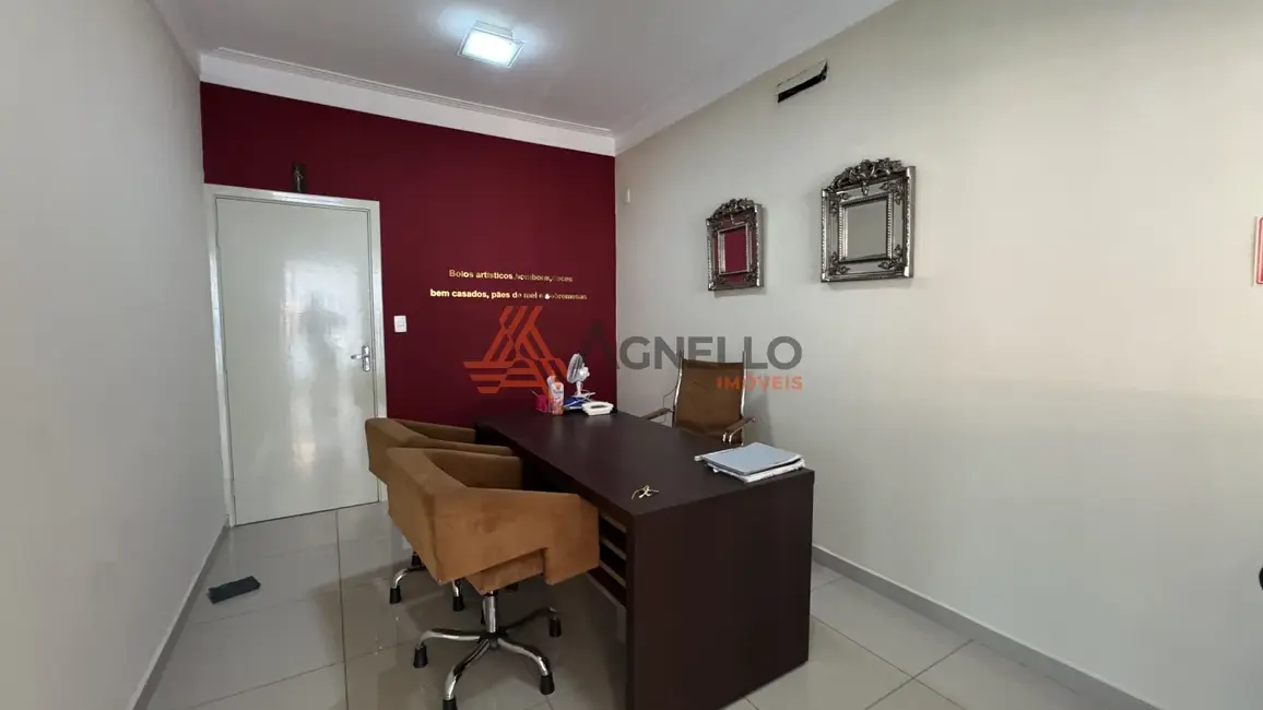 Foto 4 de Casa com 2 quartos à venda, 642m2 em Vila Aparecida, Franca - SP