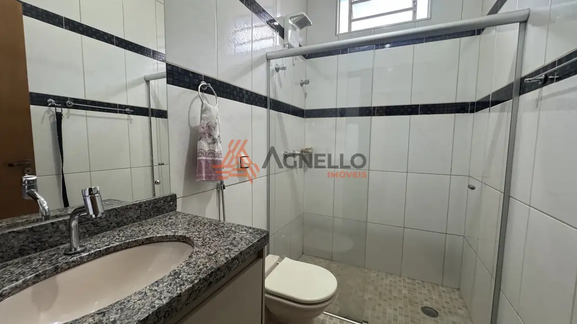 Foto 8 de Casa com 3 quartos à venda, 187m2 em Jardim Primavera, Franca - SP