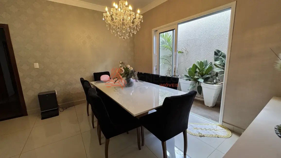 Foto 3 de Casa com 3 quartos à venda, 187m2 em Jardim Primavera, Franca - SP