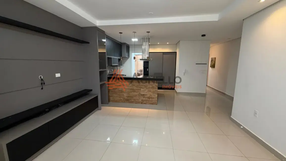 Foto 2 de Apartamento com 2 quartos à venda, 90m2 em Jardim Piratininga, Franca - SP