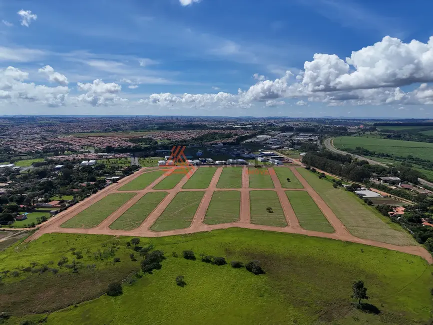 Foto 1 de Terreno / Lote à venda, 750m2 em Franca - SP